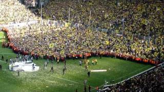 Die Sud flippt aus  Borussia Dortmund 14052011 [upl. by Notned812]