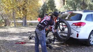 HowTo Mount a Fat Bike and Trailer Thule [upl. by Rianon30]