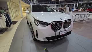 2025 BMW X3 in Mineral White Metallic vs Dark Graphite Metallic [upl. by Haidedej]