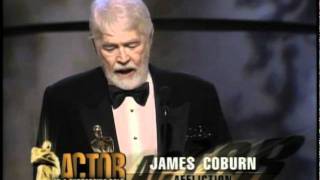 James Coburn Wins Supporting Actor 1999 Oscars [upl. by East]