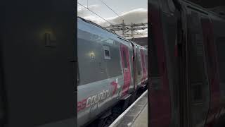 Cross Country pulls into Coventry Station October 24 from Leamington [upl. by Pansir]