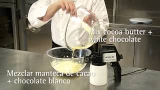 Como conseguir un efecto terciopelo en tus tartas  How to get a velvet effect on your cakes [upl. by Arriaes]