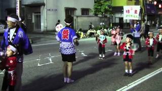 せり込み蝶六踊り街流し－明星幼稚園 富山県魚津市 [upl. by Edin259]