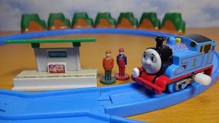 【カプセルプラレール きかんしゃトーマス】 屋根付駅 ようこそスタンリー編 Thomas and Friends [upl. by Edialeda]