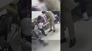 Doktorun Heimlich Manevrası Küçük Çocuğun Hayatını Kurtardı shorts [upl. by Parris]