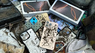 😍 Great Lucky 🤑🤑 i Found New Apple iPhone 16 Pro Max amp Many iPhones in Garbage [upl. by Ahsenrac]