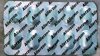 Levocetirizine Tablets Ip 5mg AllerzonL tablets 5mgAllerzonl tabletsallerzoneदाद की दवाएलर्जी [upl. by Jobyna547]