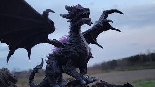 Schleich  Eldrador Creatures  SHADOW DRAGON Box Opening and Figure Review Fast Review [upl. by Aerdnaed]