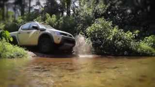 Mitsubishi L200 Triton Savana 2015 [upl. by Dlared51]