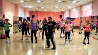 Salsa quotAcuyuyequot DLG CoreoFitness MundoGuyi [upl. by Davey813]