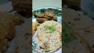 Lunch recipes egg rice and poosanikai poriyal kathirikai murunkakai thokku food foodie [upl. by Mckale]