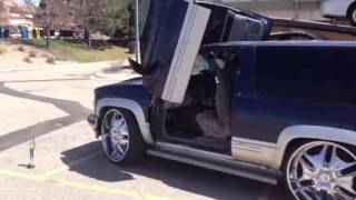 2 door Tahoe on 28s with 4 18s and 16k sound digital amp dr [upl. by Alvin]