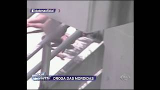 Homem come rosto de morador de rua após usar a droga do canibalismo [upl. by Hummel]