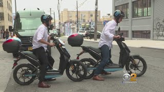 Moped RideSharing Option Rolls Into Brooklyn Queens [upl. by Bbor]