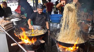 Opens at 4 AM Early Morning Seafood Egg Fried Noodles Cooking Skills  Indonesian Street Food [upl. by Imled]