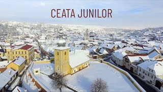 Ceata Junilor  Obiceiuri si traditii de Craciun [upl. by Ellingston68]