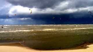 Kitesurfen op het strand bij Brouwersdam [upl. by Lalat]