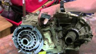 RemoveReplace GM 246 transfer case 2000 Chev Suburban [upl. by Coniah]