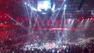 Klitschko vs Pianeta Wladimirs entrance Cant Stop Red Hot Chilli Peppers [upl. by Torrey]