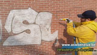 Zandstralen Gevel Graffiti Verwijderen [upl. by Anahcra66]