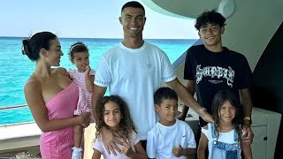 Ronaldo FUNNY Moments With His FAMILY [upl. by Machutte]