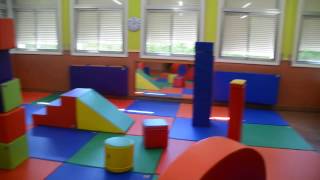 Sala de psicomotricidad de escuela infantil en Guipúzcoa [upl. by Cown]