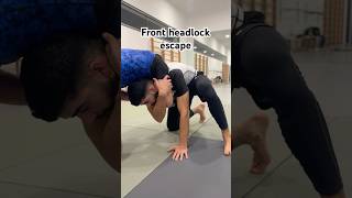 Front headlock escape bjjbjjlifestylegrapplingmmajiujitsunogisubmissiongrapplersfinest [upl. by Adar]