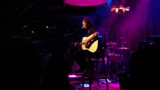 Ben Howard  Bones  Live  Papiersaal 14112011 [upl. by Becht251]