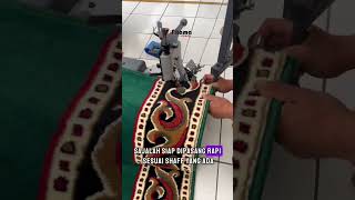 Pemasangan sajadah di Masjid Jami AsSaab Cipageran shoorts karpet sajadahmasjid viralshorts [upl. by Conlee54]