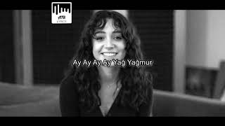 Zeynep Bastık  Uslanmıyor Bu  SÖZLERİ amp LYRICS [upl. by Lurline]