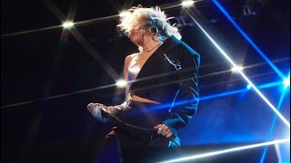 Miley Cyrus  SMS Bangerz Live from Sell Out to Sell Out 2021 Festival Tour [upl. by Platus]