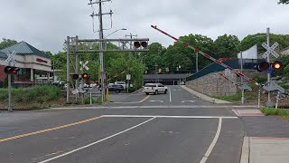 Perry Ave level crossing Norwalk Connecticut [upl. by Aiuqcaj]