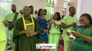 LAOLU GBENJO LIVE AT IYALAJE OODUA DAUGHTER’S WEDDING CEREMONY [upl. by Corbett880]