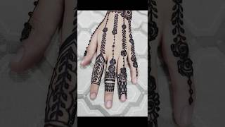 Simple and easy back hand mehndi design mehndiytshorts youtube hennadesign [upl. by Darby]