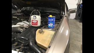 Porsche 944 Brake fluid flush using the Motive Power Bleeder and ATE TYPE 200 DOT 4 fluid [upl. by Soluk464]