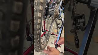 Rear derailleur alignment is king mtb bikemaintenance mountainbiketrails [upl. by Adnavoj]