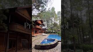 Villa Puncak dengan Private Pool jambuluwukpuncak [upl. by Gnas]