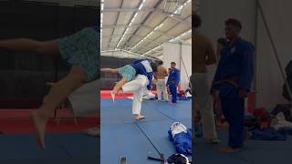 When the heavyweight warms up with the light weight judo matrialarts sports bjj fighting [upl. by Reg]