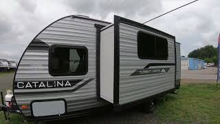 New 2024 Coachmen Catalina Summit Series 7 184BHS Travel Trailer For Sale In Cambridge OH [upl. by Sucramaj]