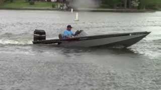 05 Tracker Tournament V 18 Bass Boat Mercury 125 [upl. by Squier953]