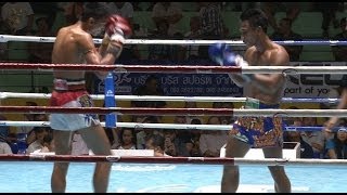 Muay Thai  Petchmorrakot vs Kongsak  New Lumpini Stadium 8th July 2014 [upl. by Nidorf]