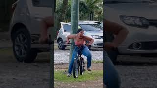 Brom😁mi🚲es sorpresa😁 funny youtube comedy humorlatino shorts [upl. by Audres]