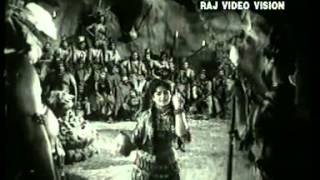 Tamil Movie Song Kulebagavali Aasaiyum En Nesamum Tamil Song from 1955360p H 264 AAC [upl. by Elreath811]