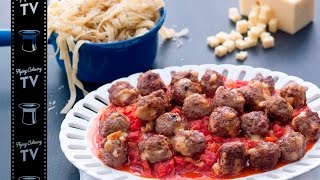 Kjøttboller med ost og spicy tomatsaus [upl. by Reniti]