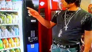 Criss Angel quotVending Machine Dollar Bill Trickquot 2009 [upl. by Mercie]