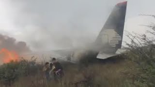 Passengers capture dramatic footage of Aeroméxico plane crash [upl. by Nalym]