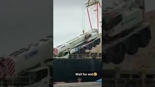 Crane accident sorts viralvideo crane mobailcrane automobile [upl. by Suez]