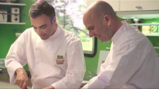 Comercial Sopas Cremas Knorr 2013 [upl. by Mcguire979]