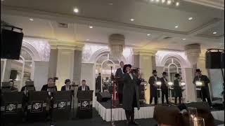 Yossi Shtendig 🎹 Zanvil Weinberger 🎤 Yedidim Choir [upl. by Cristionna]