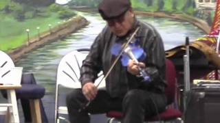 Oliver Sinclair  Plays a Traditional Polka at the Metis Club [upl. by Kristin164]